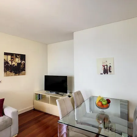 Apartment Formosa View By Lovelystay